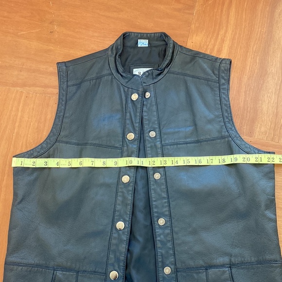 Vintage 90’s bike men’s vest in real leather. Black, Size 11. Perfect condition - Picture 9 of 11